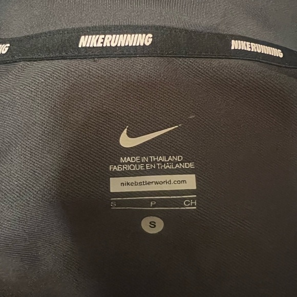 Nike running, Nike element Gray Pullover with Blue Accents and reflector’s. - Picture 4 of 5